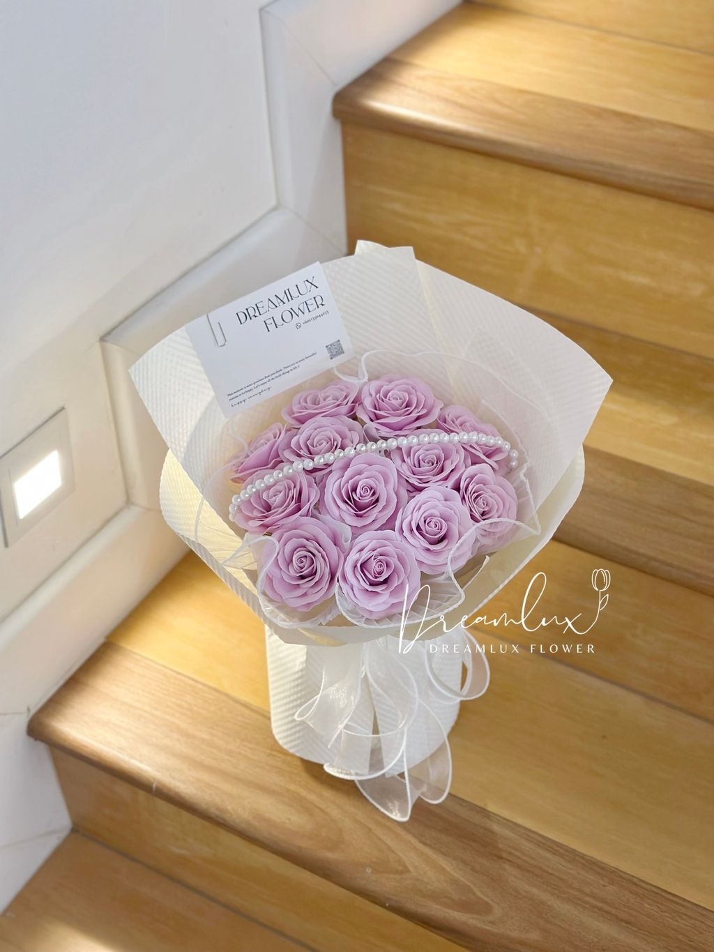 Copy of  Dreamlux flower (Logo)