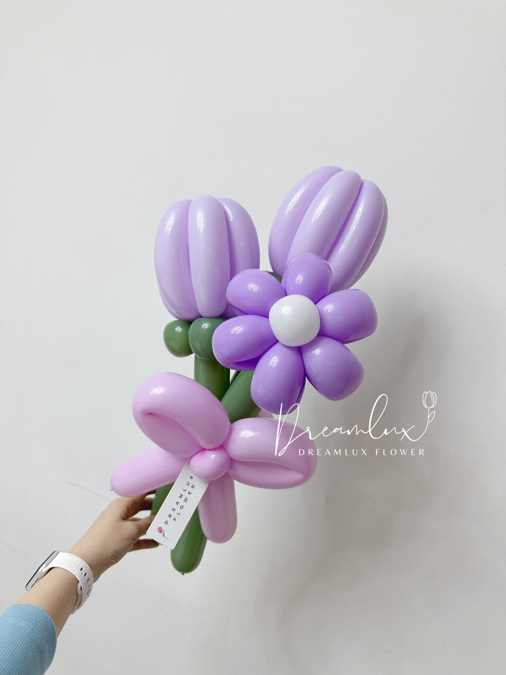 Copy of  Dreamlux flower (Logo)