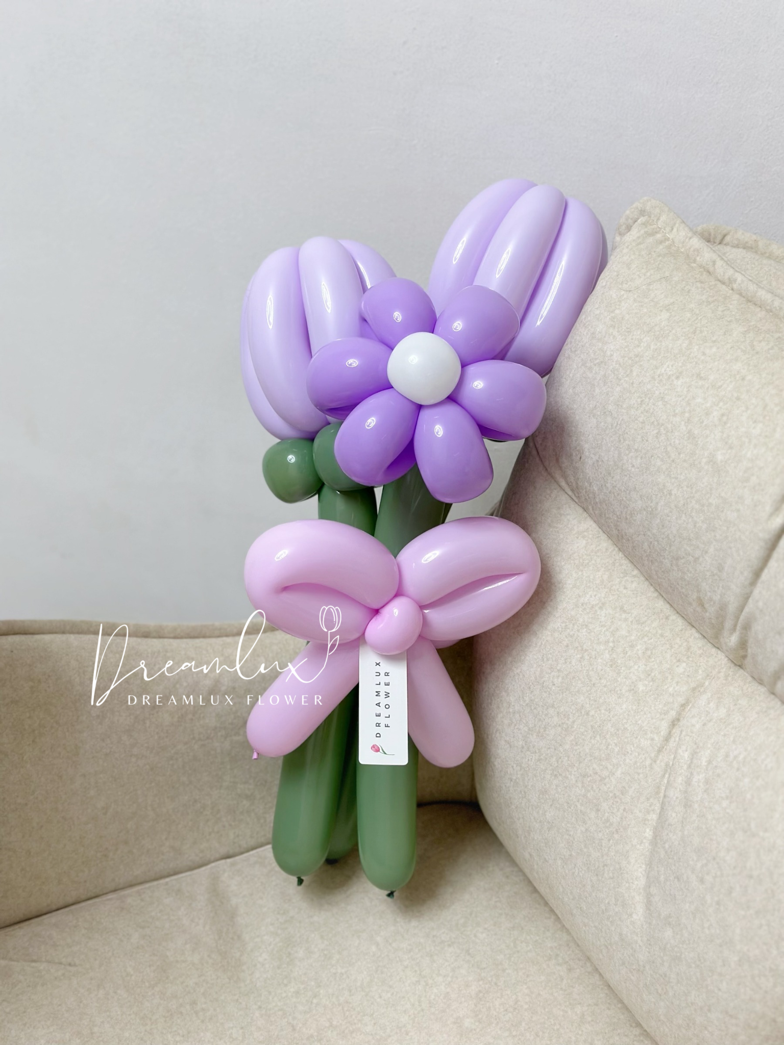 Copy of  Dreamlux flower (Logo)