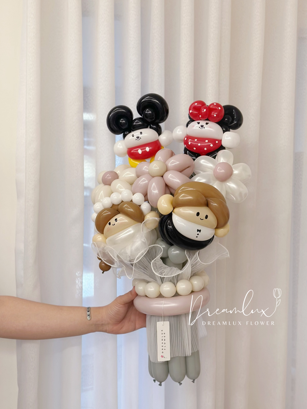 Copy of  Dreamlux flower (Logo)