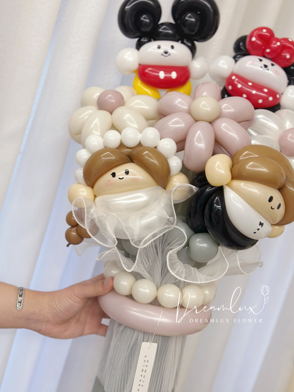 Copy of  Dreamlux flower (Logo)