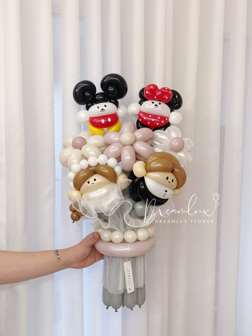 Copy of  Dreamlux flower (Logo)