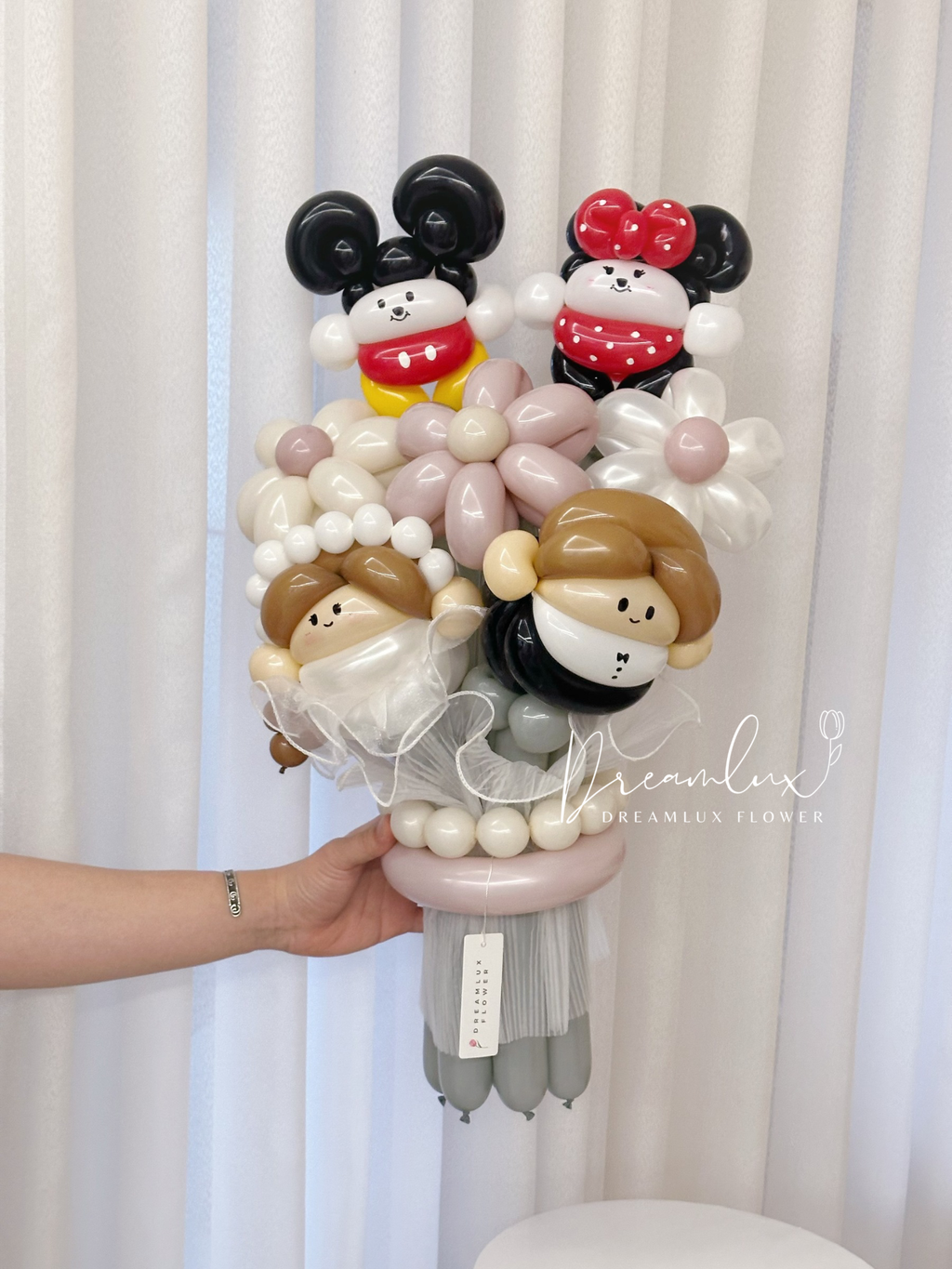 Copy of  Dreamlux flower (Logo)