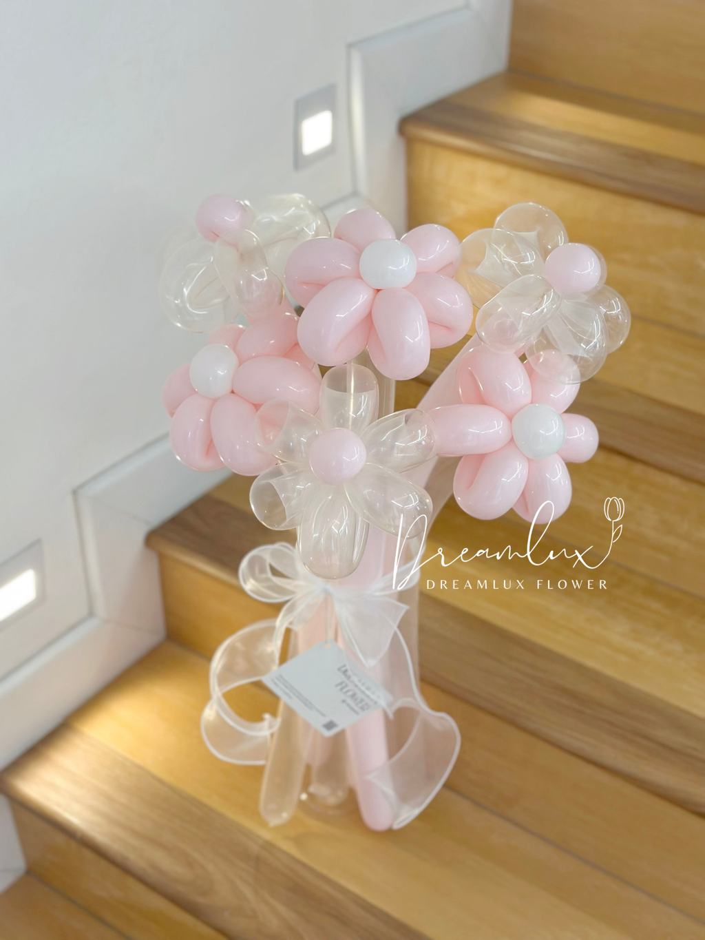 Copy of  Dreamlux flower (Logo)