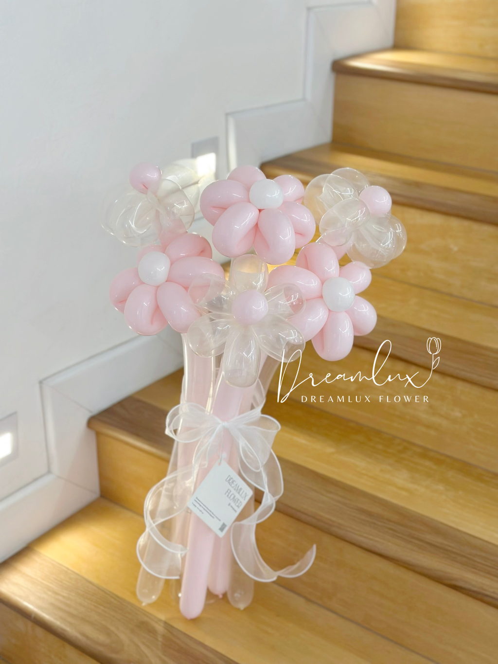 Copy of  Dreamlux flower (Logo)