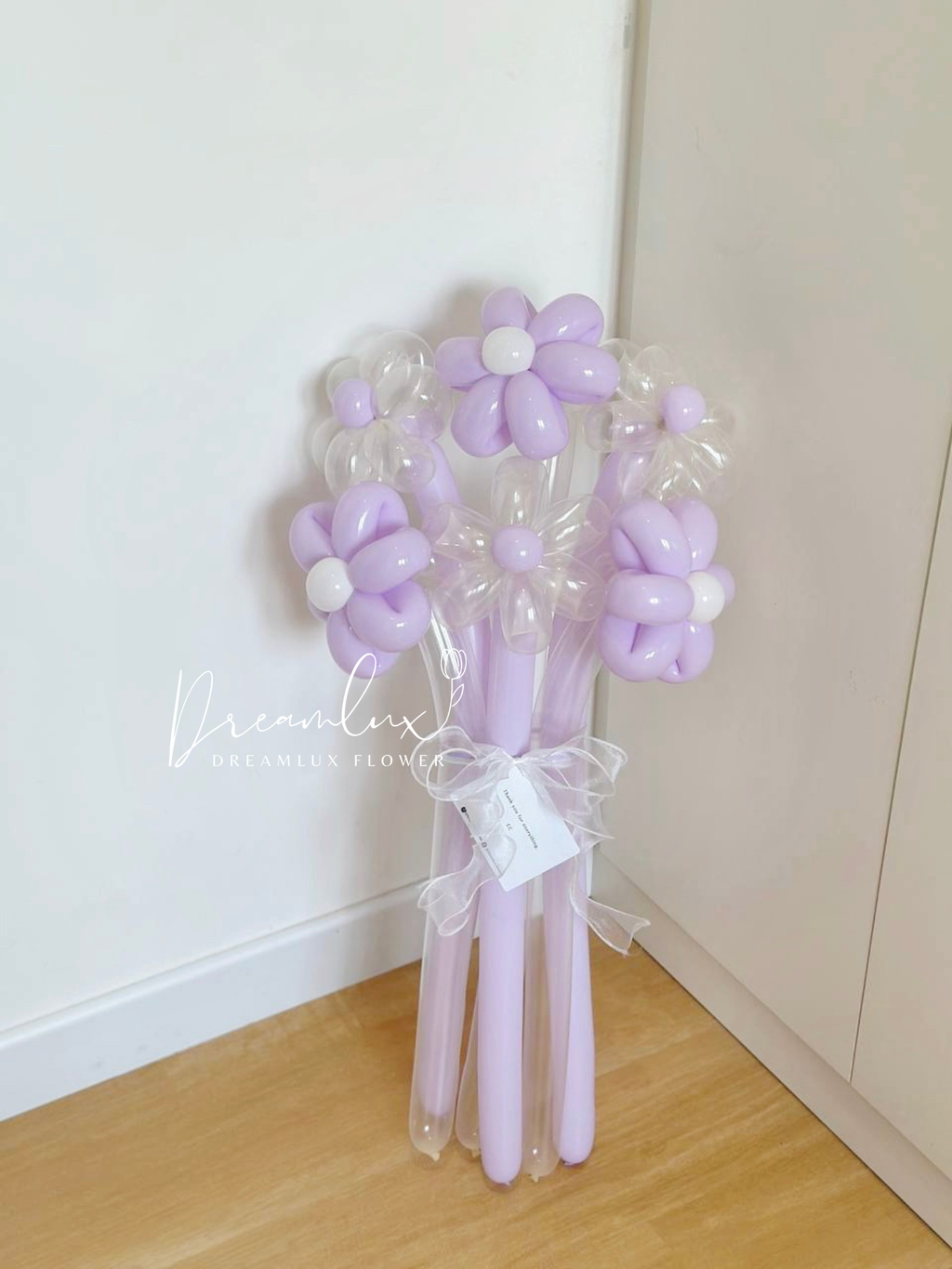 Copy of  Dreamlux flower (Logo)