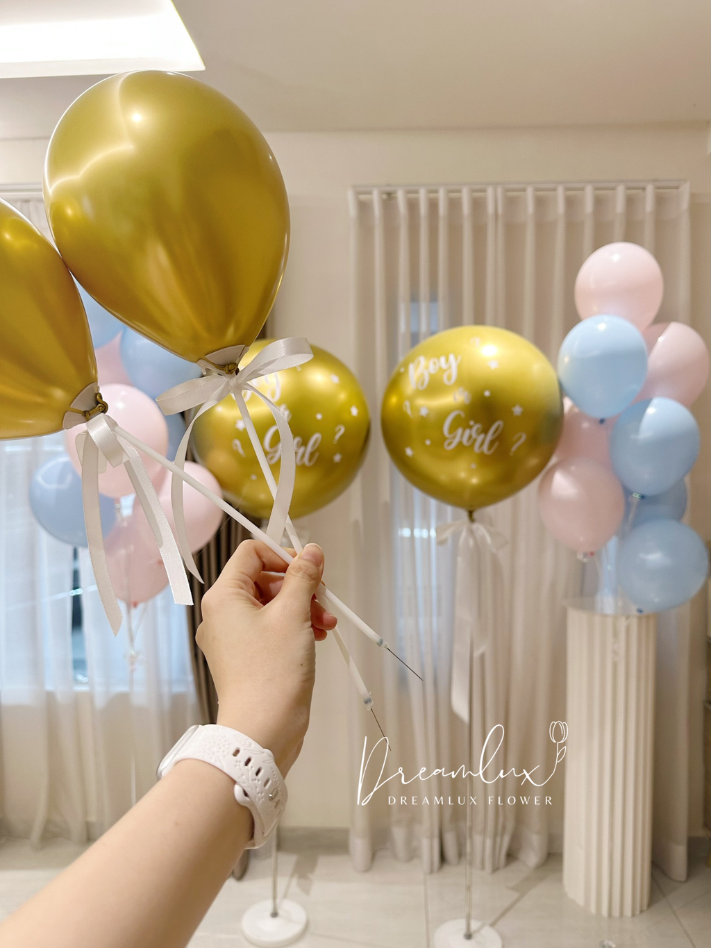 Copy of  Dreamlux flower (Logo)