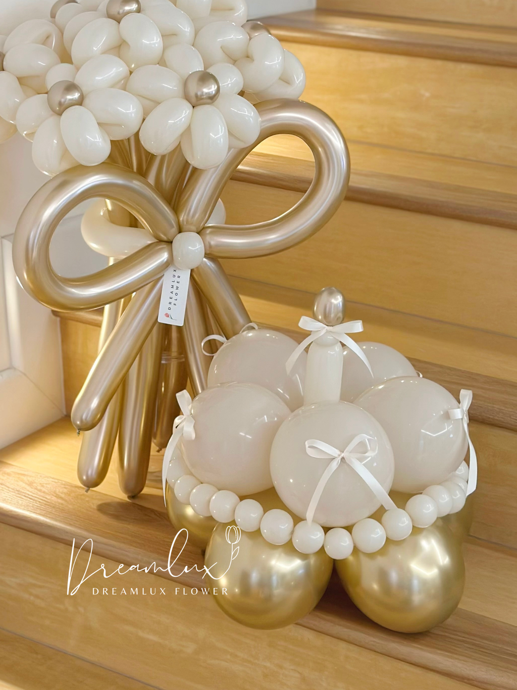 Copy of  Dreamlux flower (Logo)