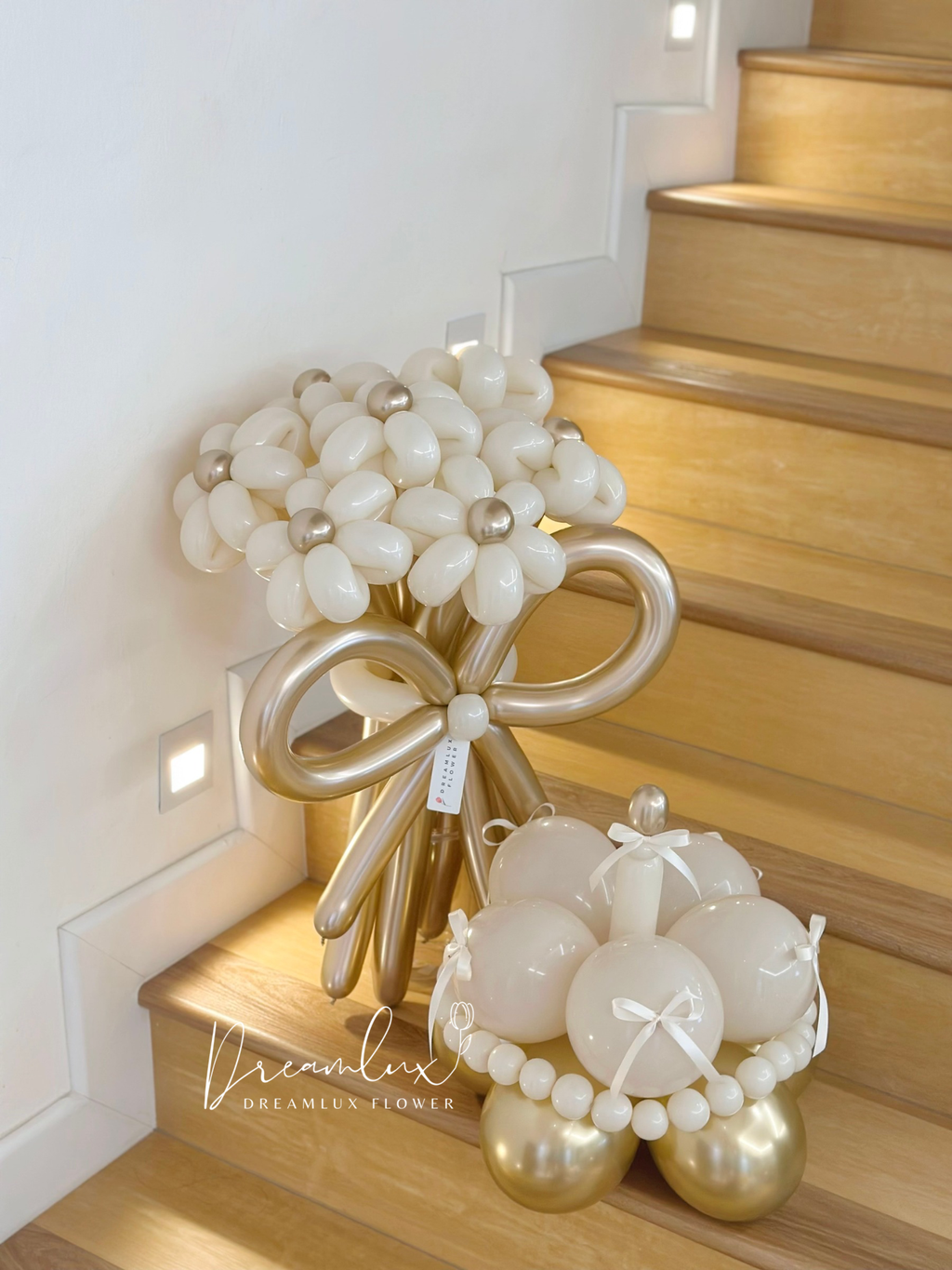 Copy of  Dreamlux flower (Logo)