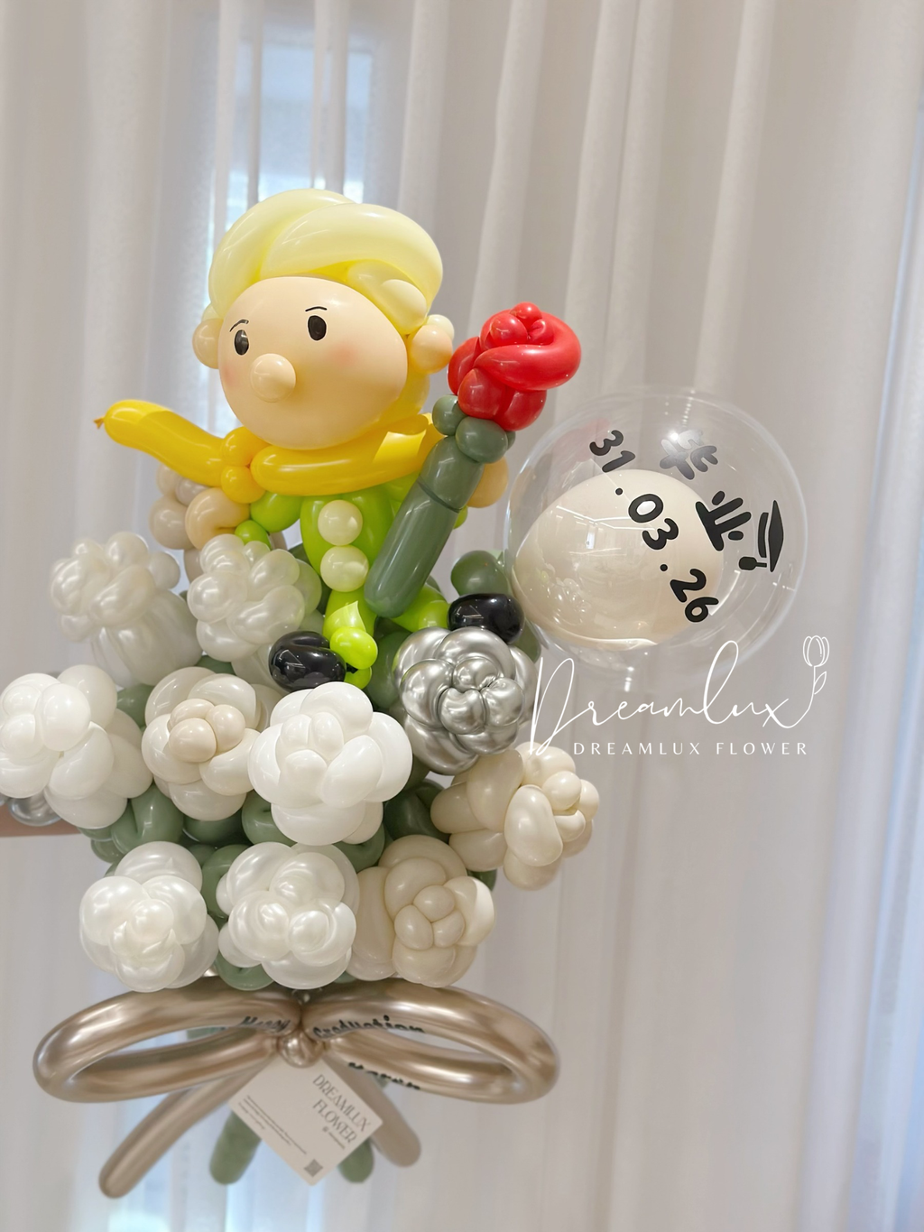 Copy of  Dreamlux flower (Logo)