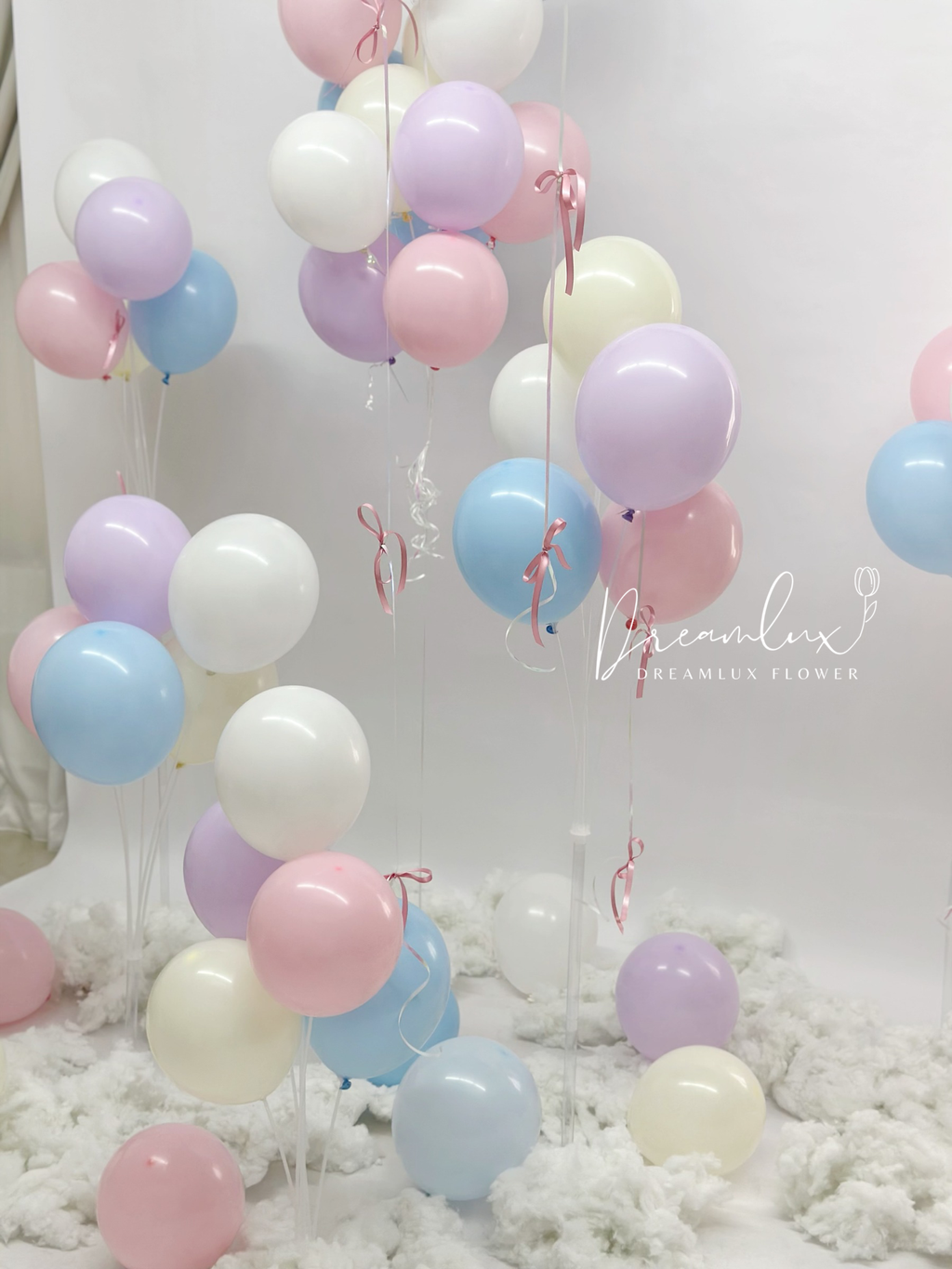 Copy of  Dreamlux flower (Logo)