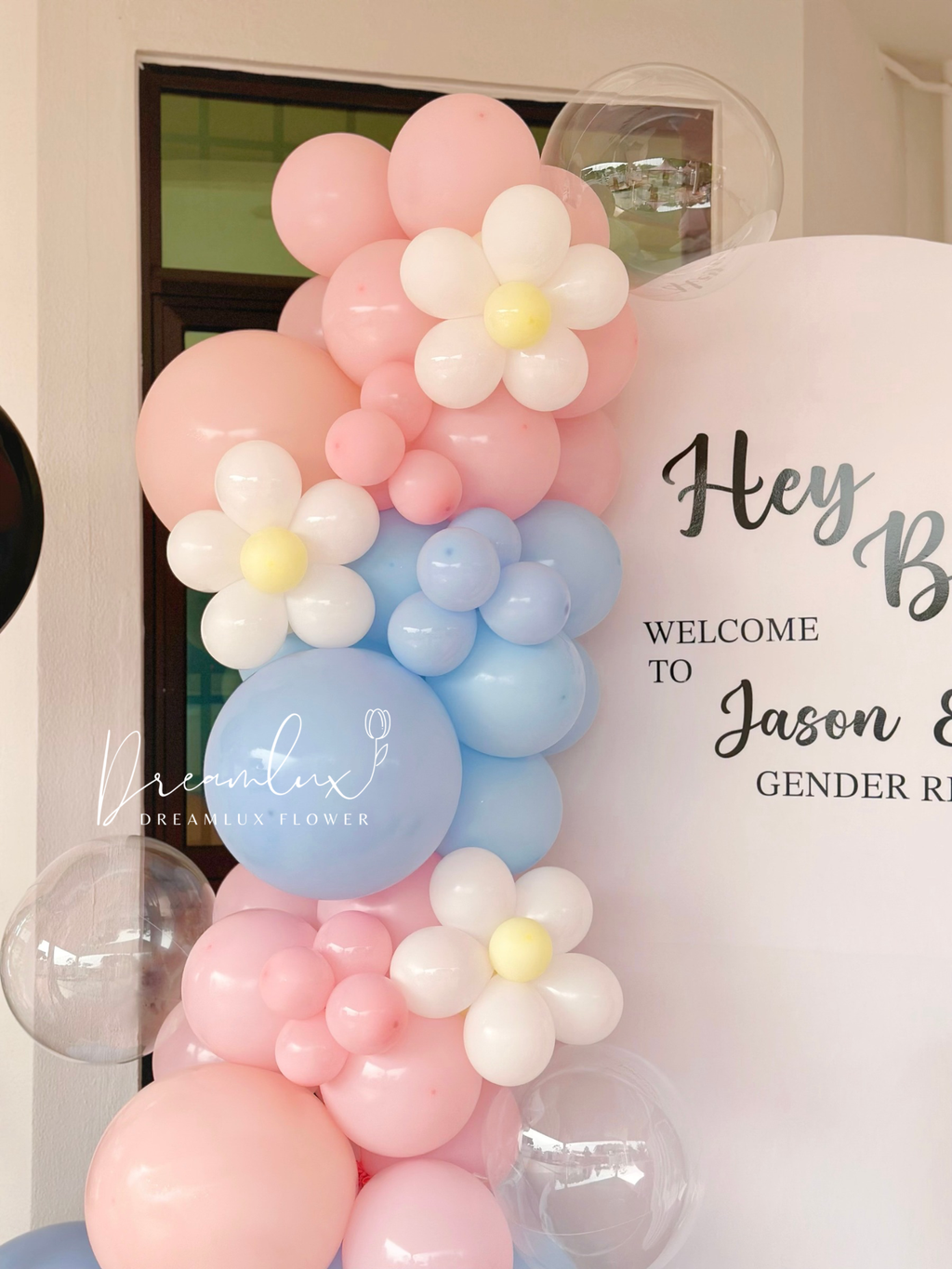 Copy of  Dreamlux flower (Logo)