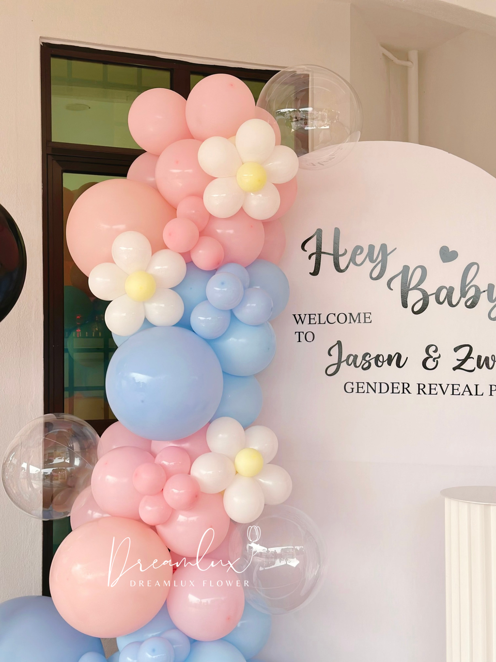 Copy of  Dreamlux flower (Logo)