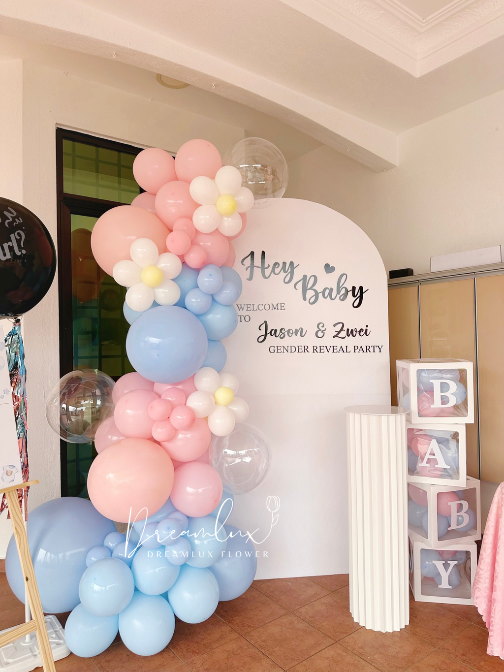 Copy of  Dreamlux flower (Logo)