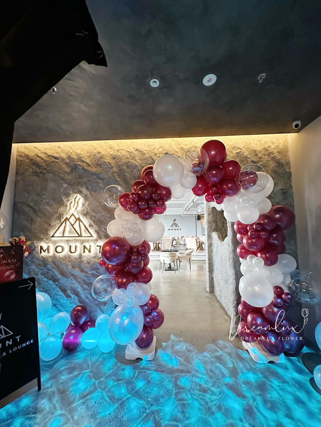 Copy of  Dreamlux flower (Logo)