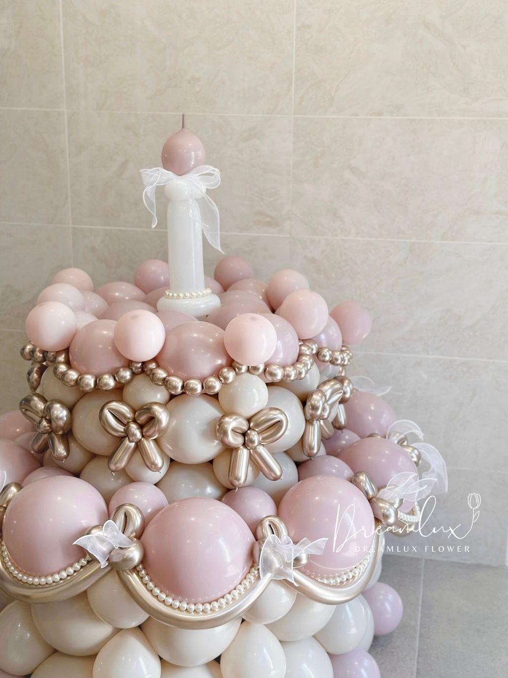 Copy of  Dreamlux flower (Logo)