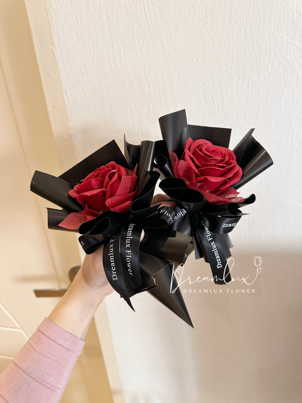 Copy of  Dreamlux flower (Logo)