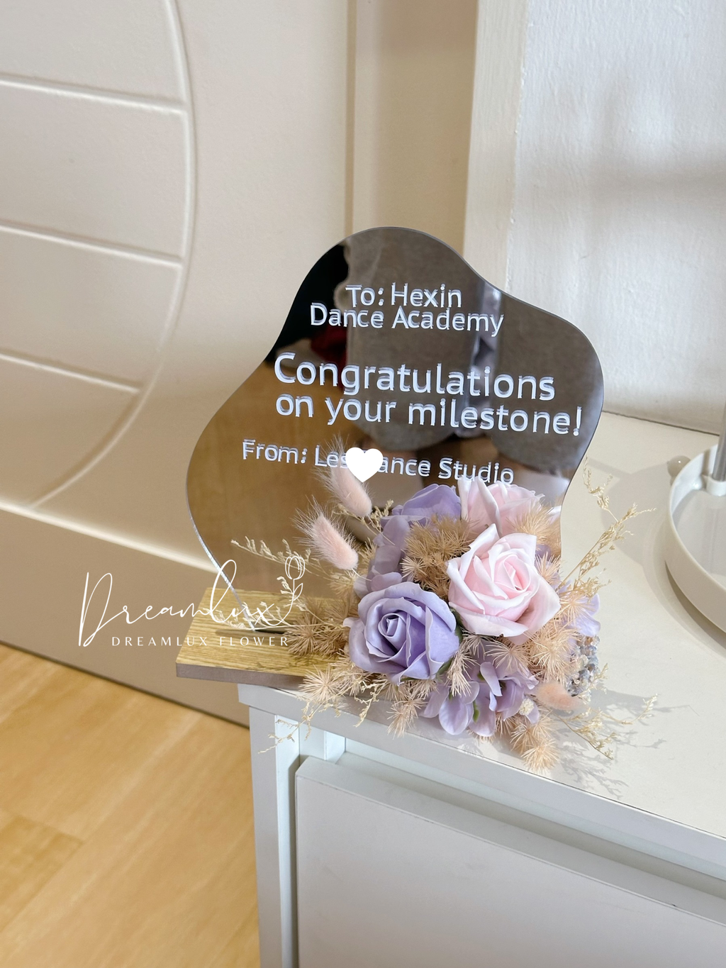 Copy of  Dreamlux flower (Logo)