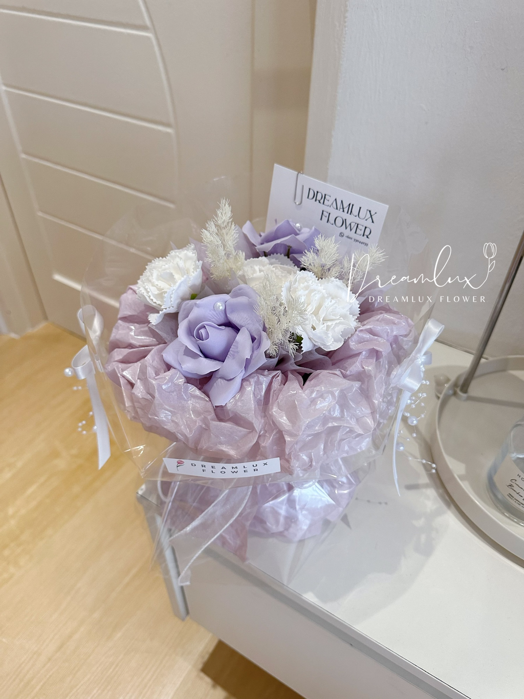 Copy of  Dreamlux flower (Logo)