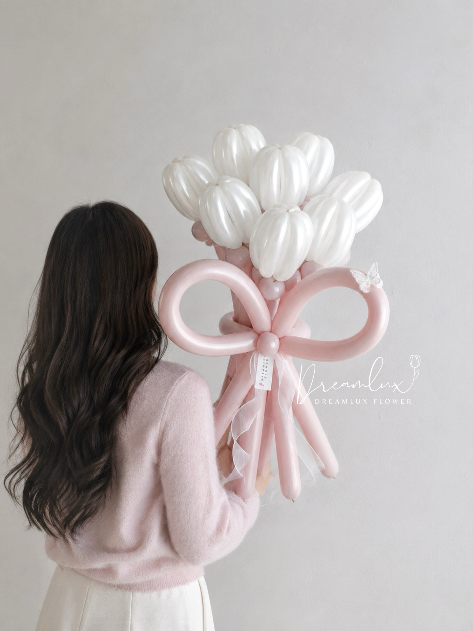 Copy of  Dreamlux flower (Logo)