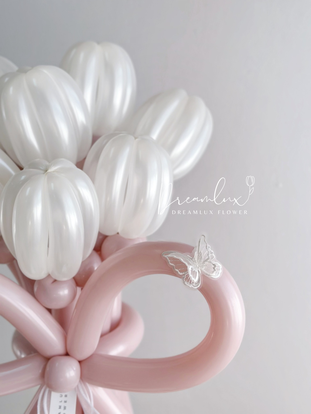 Copy of  Dreamlux flower (Logo)