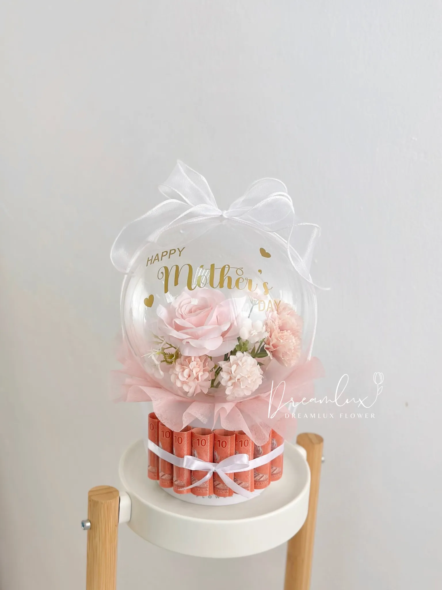 Copy of  Dreamlux flower (Logo)