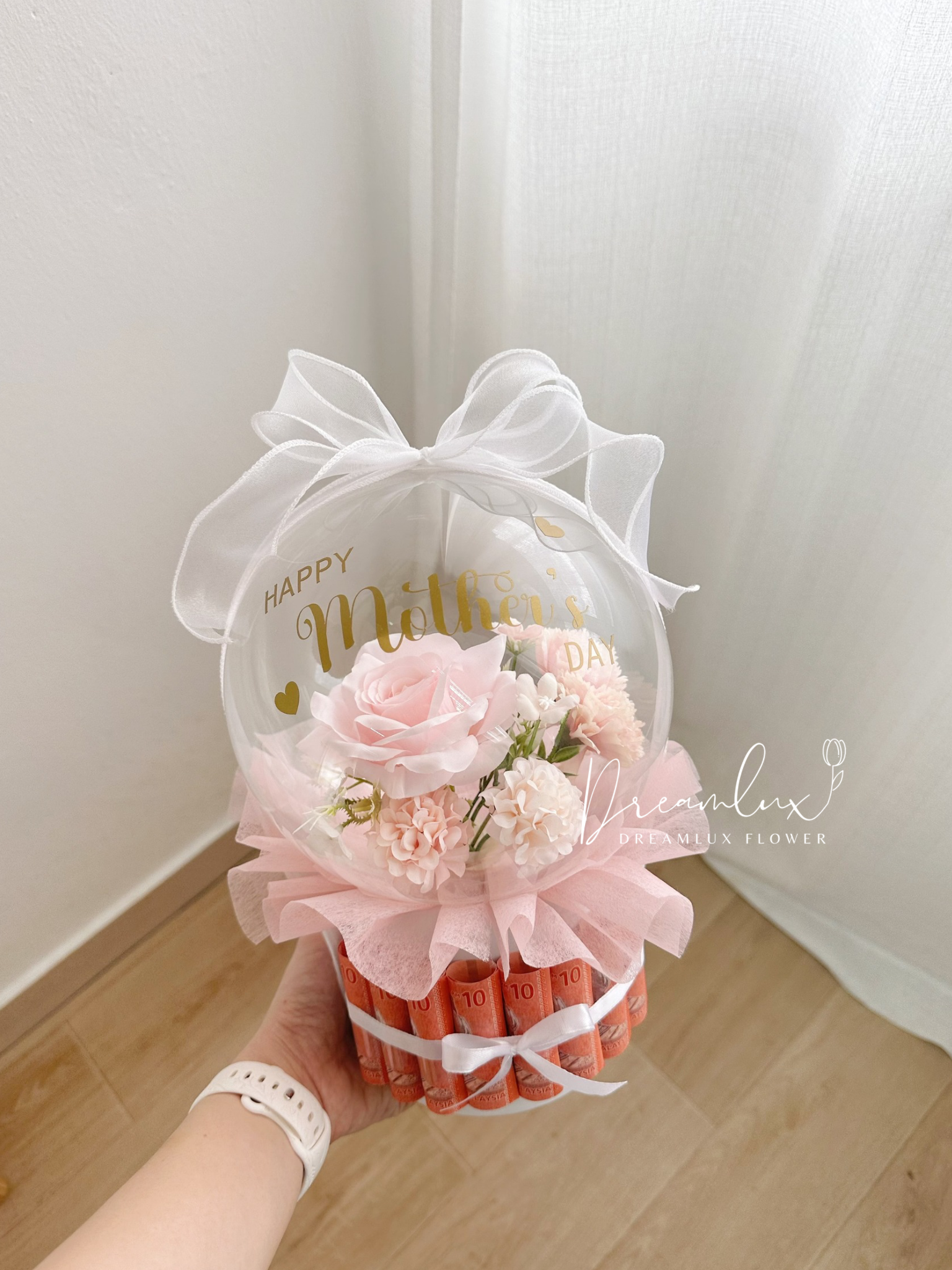 Copy of  Dreamlux flower (Logo)