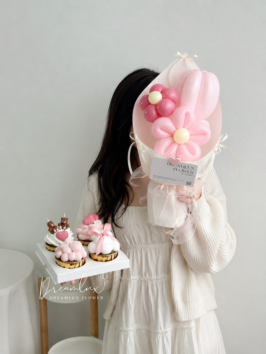 Copy of  Dreamlux flower (Logo)