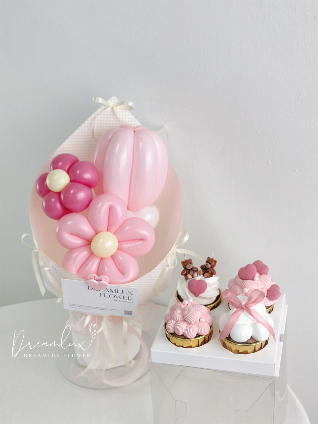Copy of  Dreamlux flower (Logo)