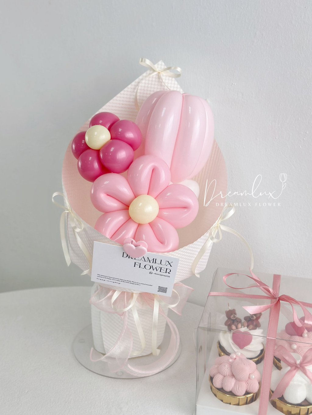 Copy of  Dreamlux flower (Logo)