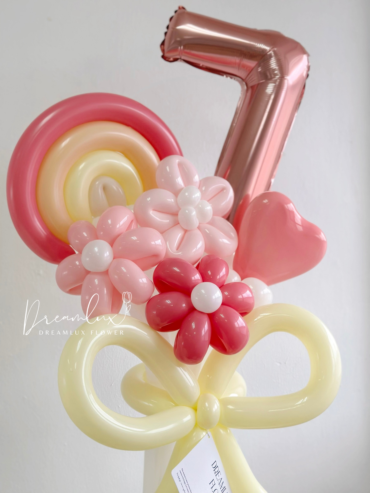 Copy of  Dreamlux flower (Logo)