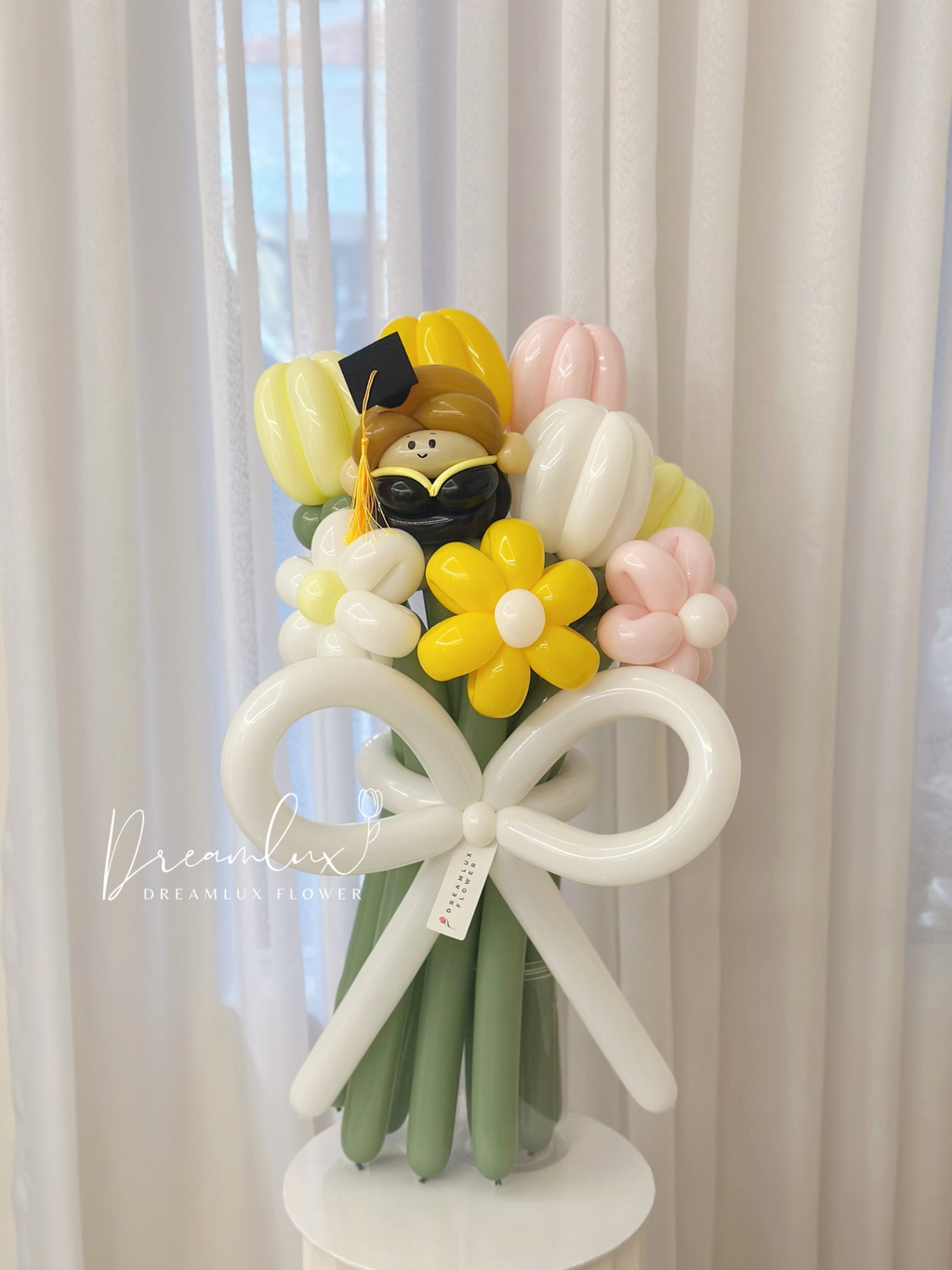 Copy of  Dreamlux flower (Logo)