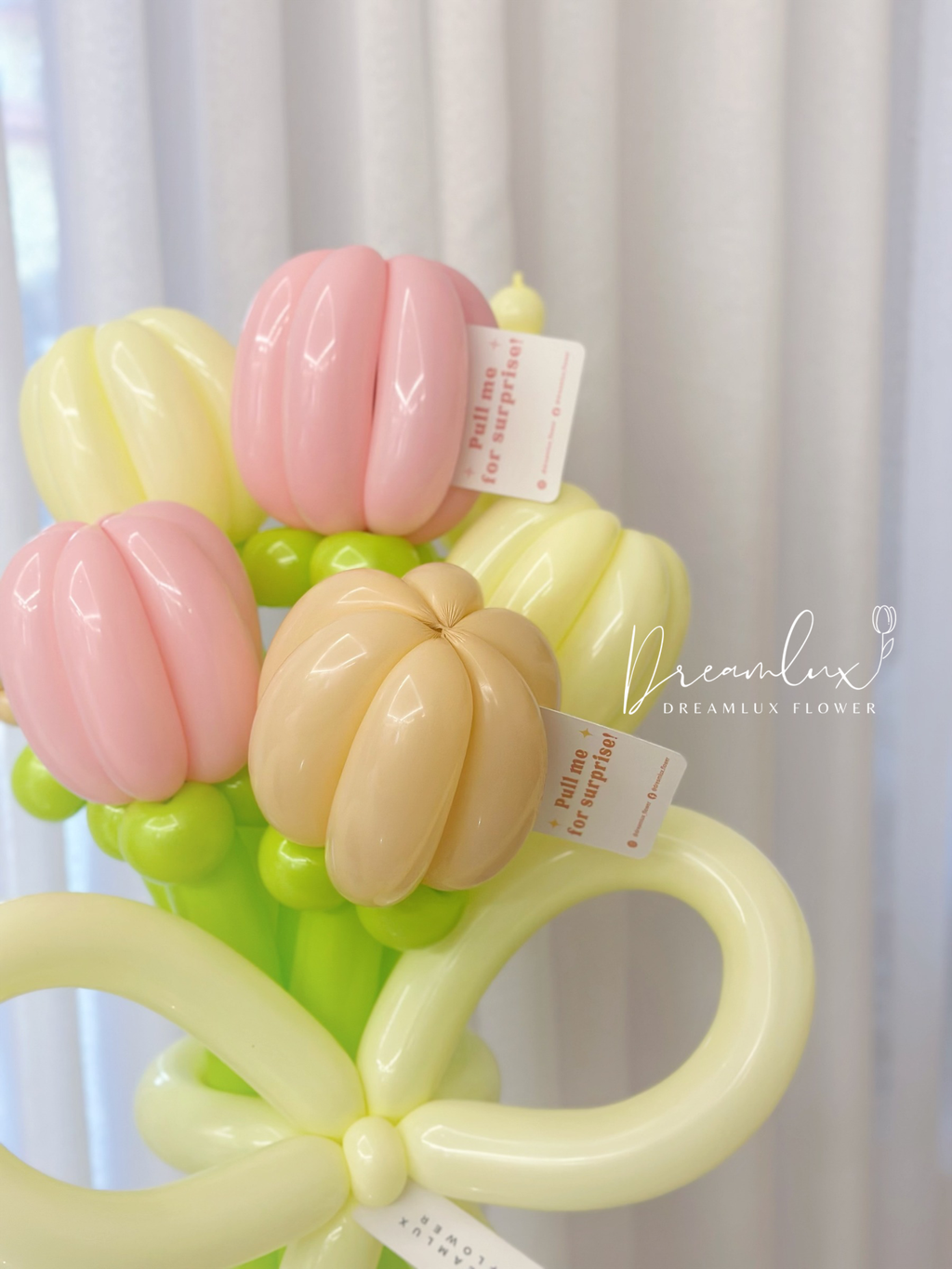 Copy of  Dreamlux flower (Logo)