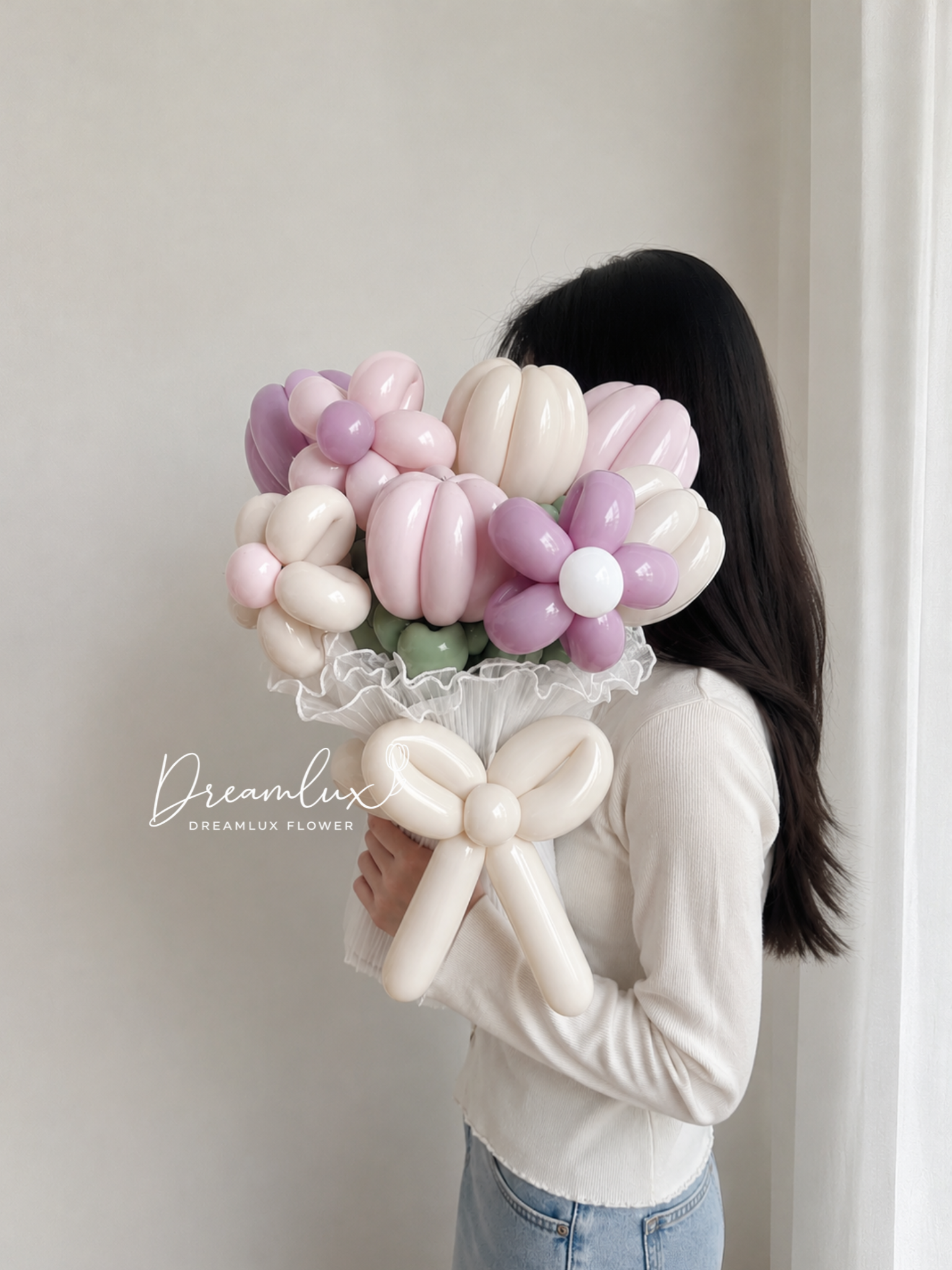 Copy of  Dreamlux flower (Logo)