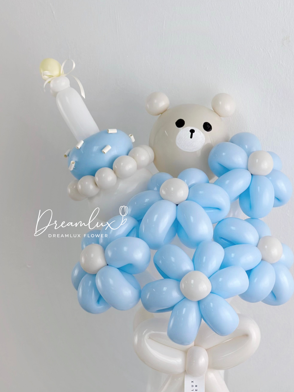 Copy of  Dreamlux flower (Logo)