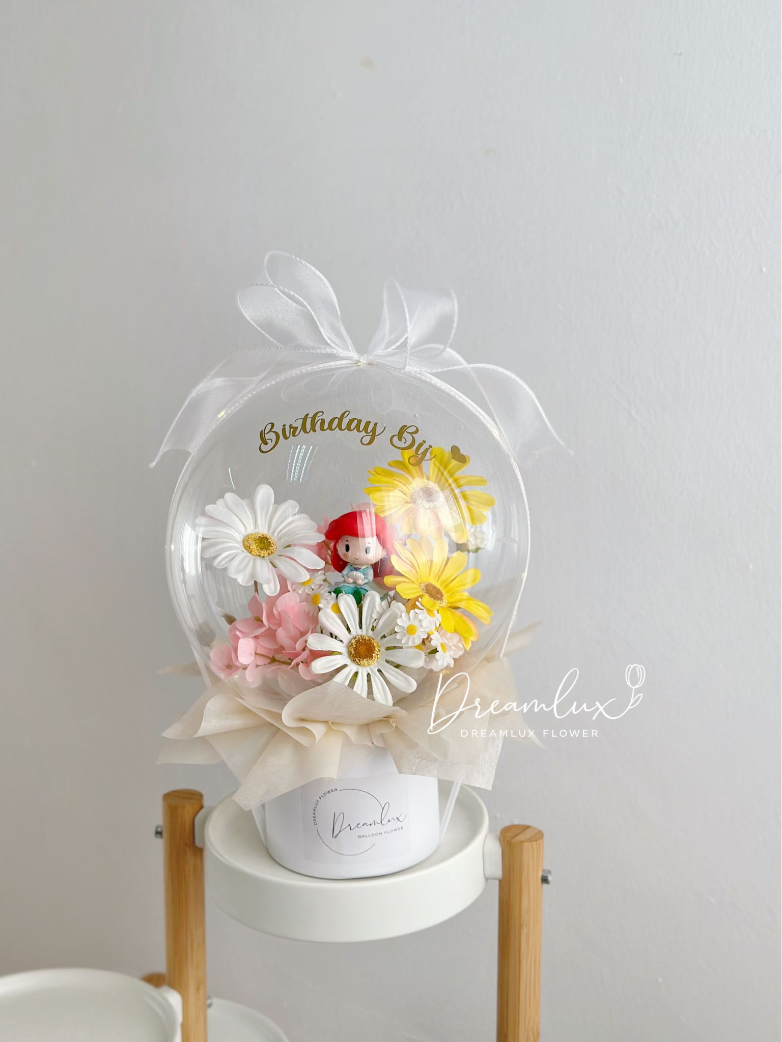 Copy of  Dreamlux flower (Logo)