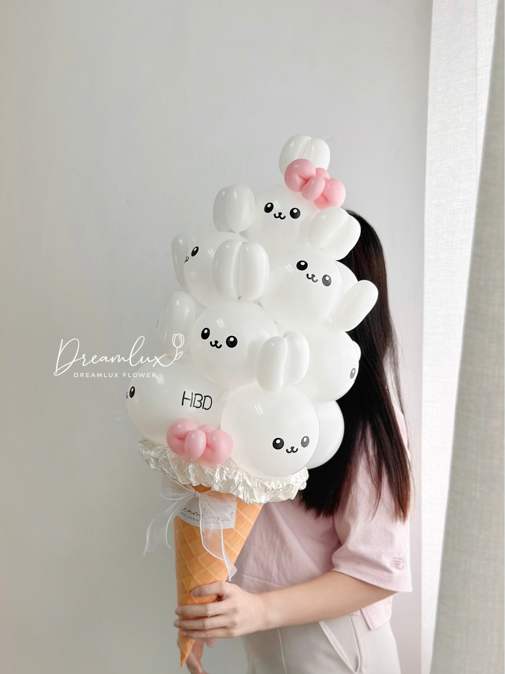 Copy of  Dreamlux flower (Logo)