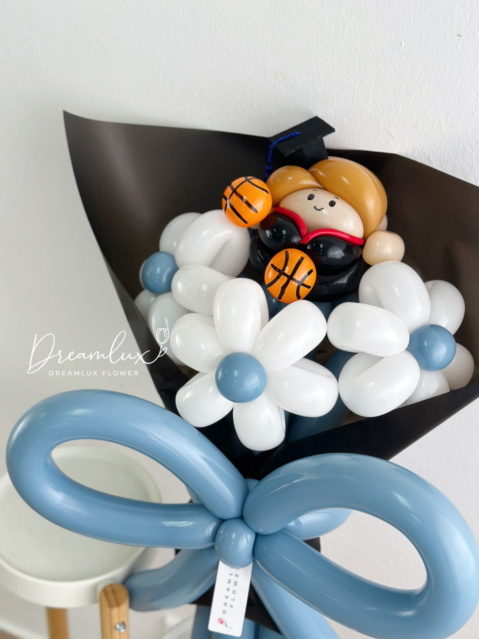 Copy of  Dreamlux flower (Logo)