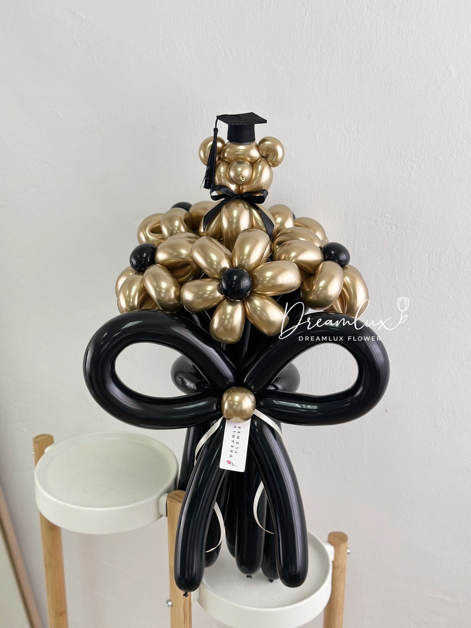 Copy of  Dreamlux flower (Logo)