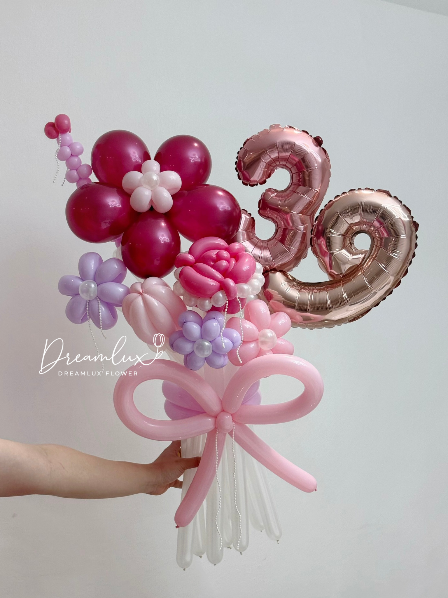 Copy of  Dreamlux flower (Logo)