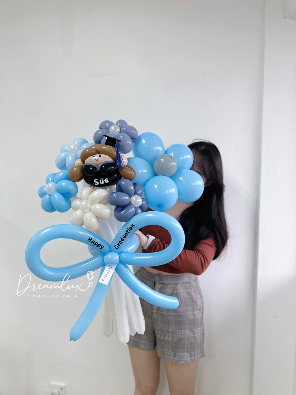 Copy of  Dreamlux flower (Logo)