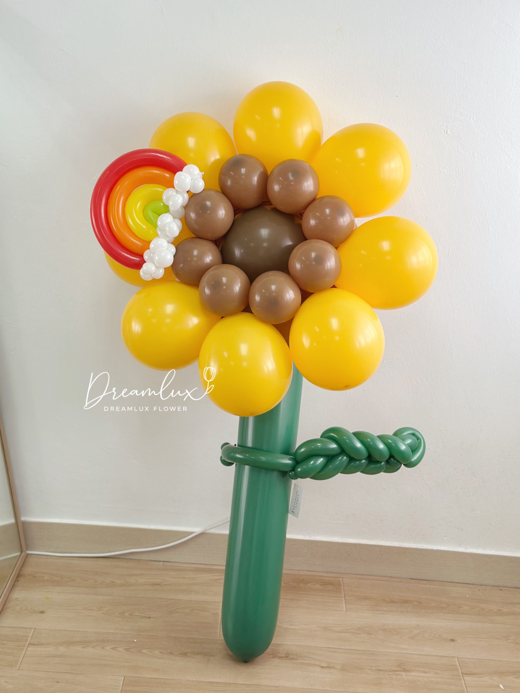 Copy of  Dreamlux flower (Logo)
