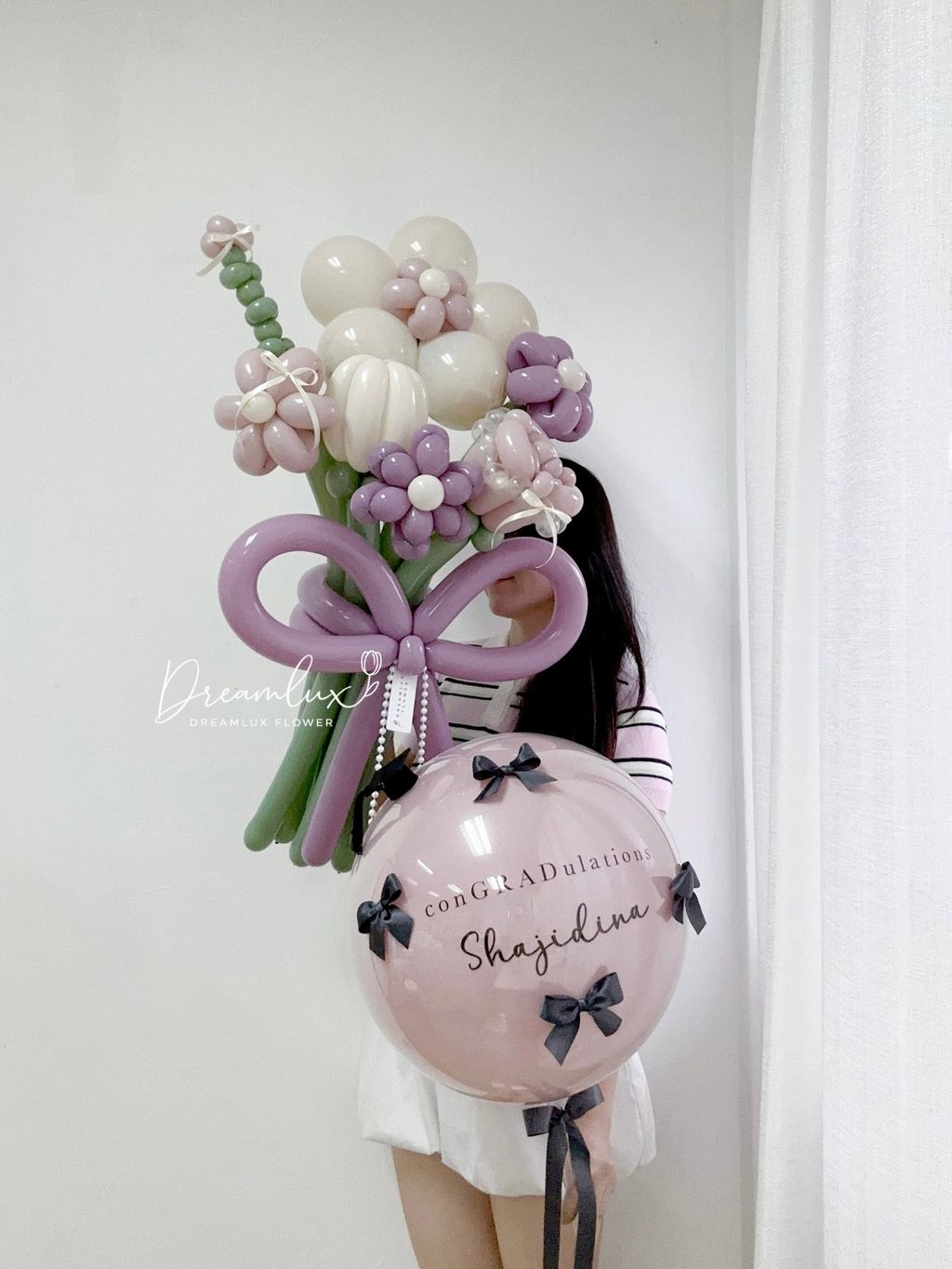 Copy of  Dreamlux flower (Logo)