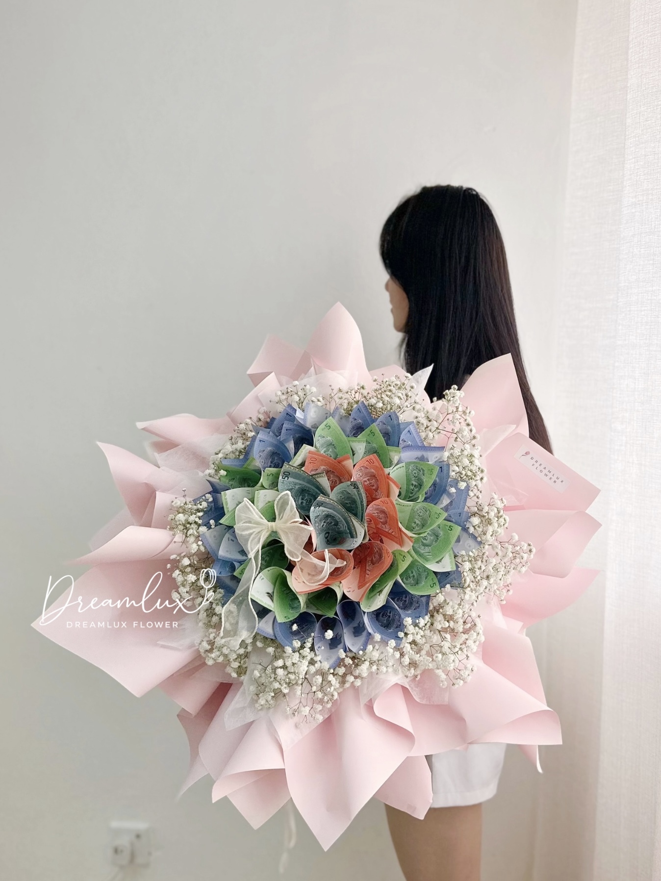 Copy of  Dreamlux flower (Logo)