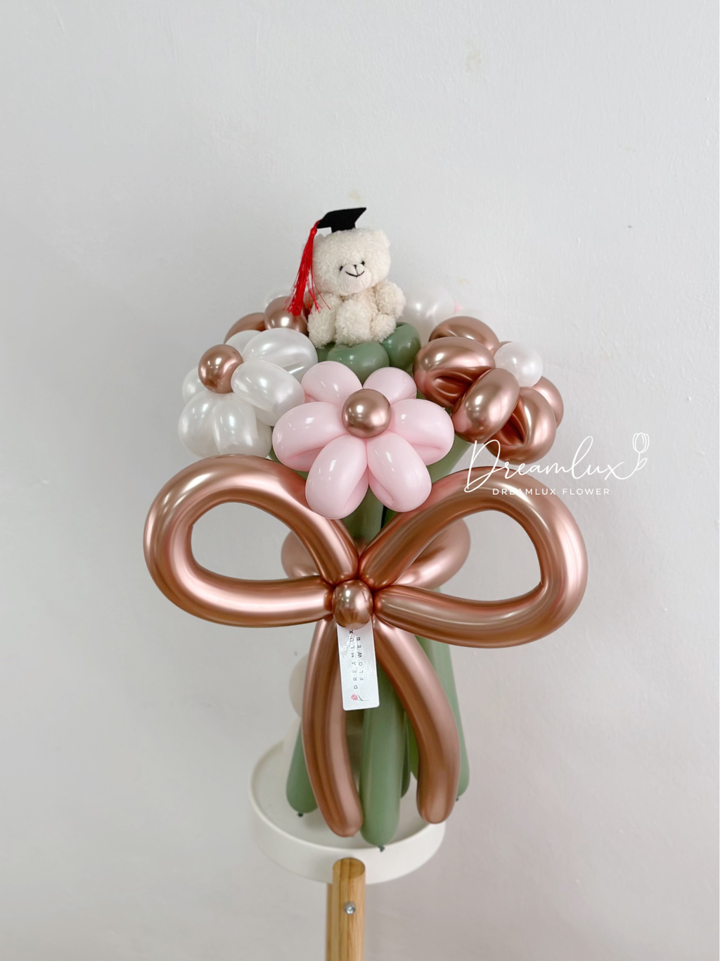 Copy of  Dreamlux flower (Logo)