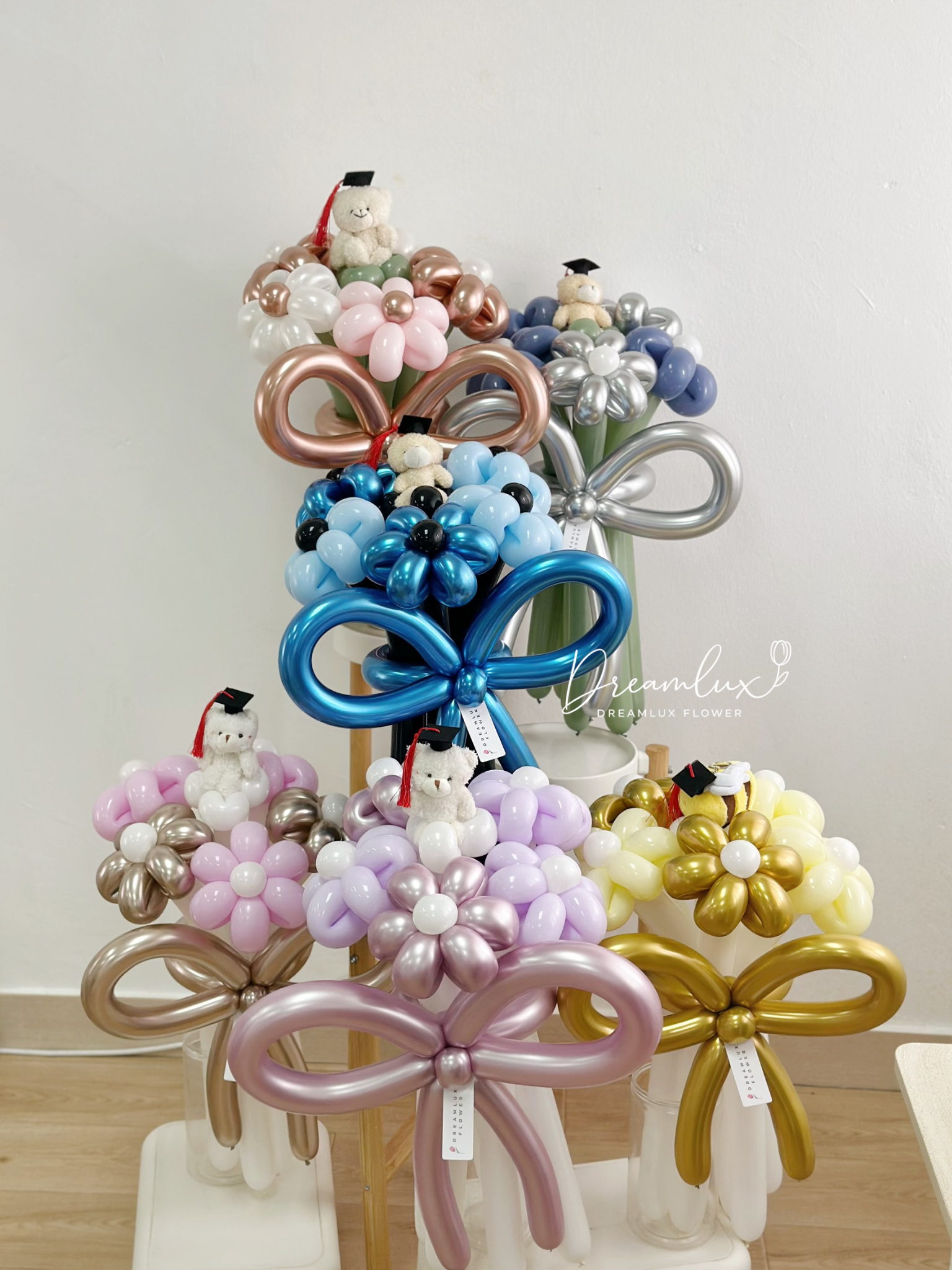 Copy of  Dreamlux flower (Logo)