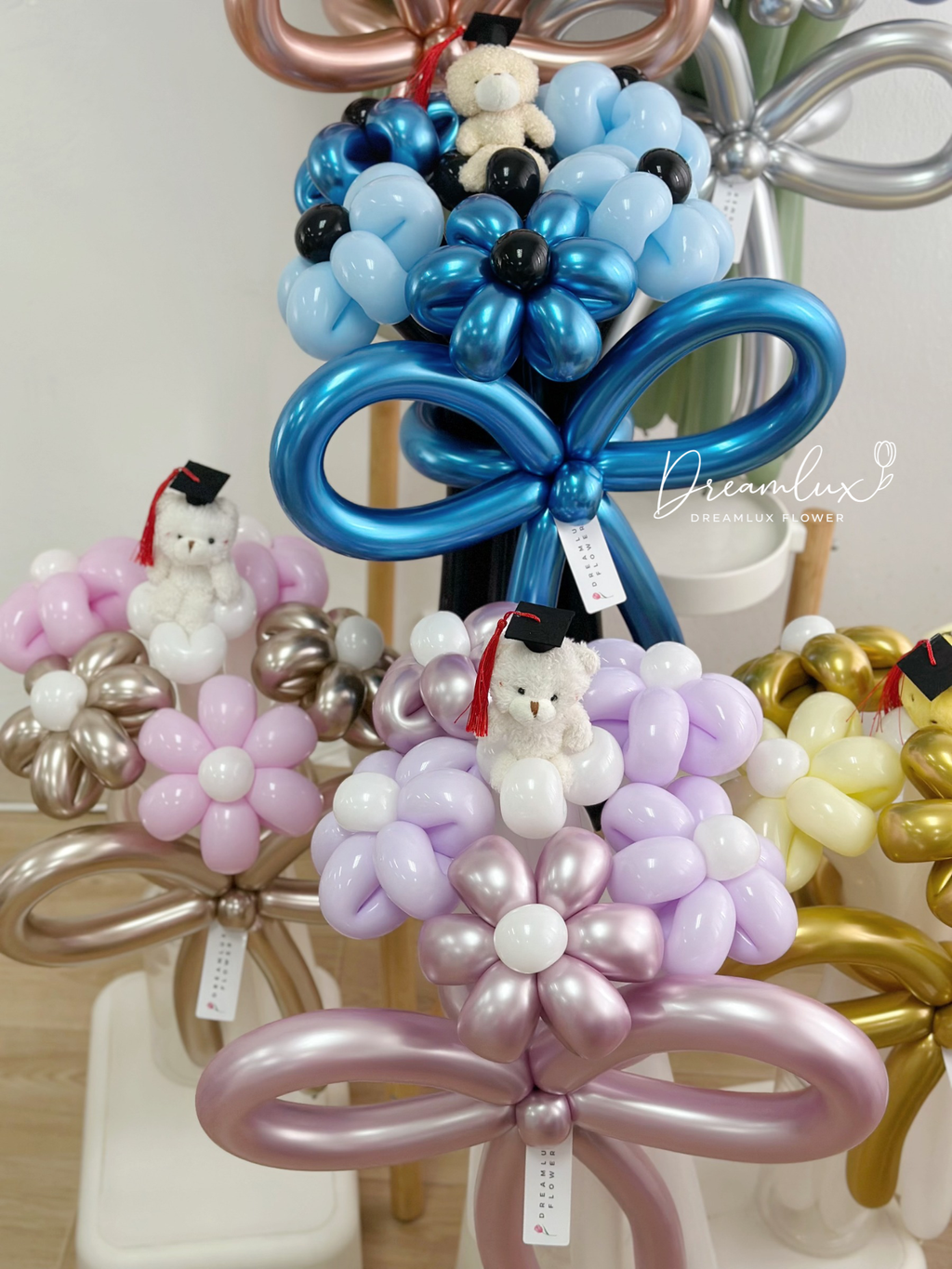 Copy of  Dreamlux flower (Logo)
