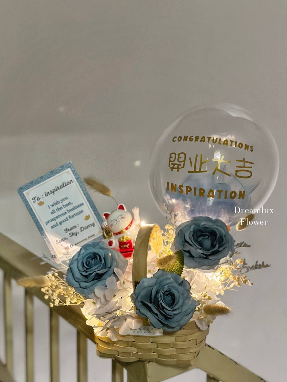 photo_6233273899563464041_y