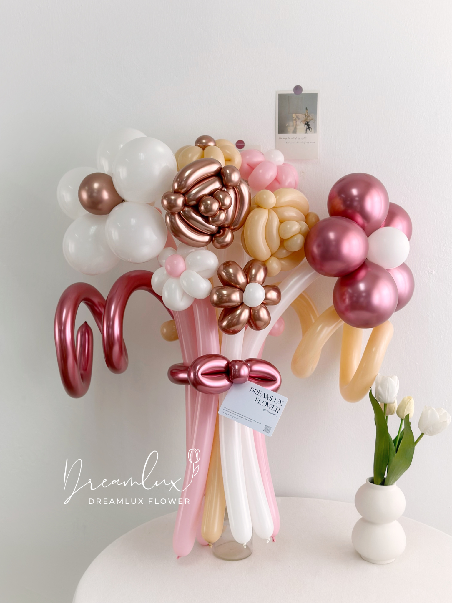  Dreamlux flower (Logo)-1704879301225