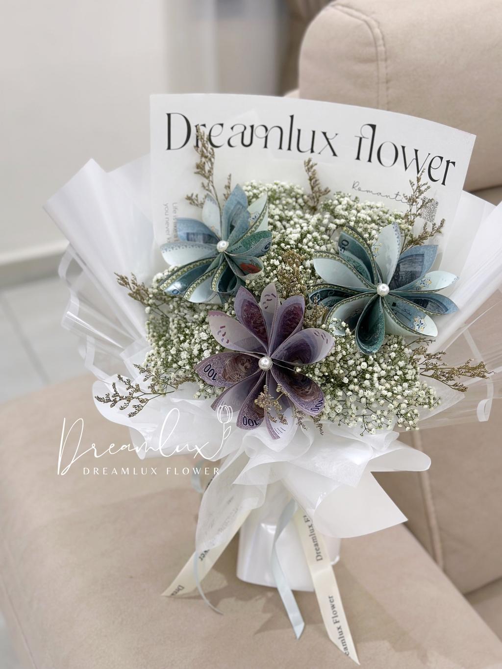 Copy of  Dreamlux flower (Logo) (26)